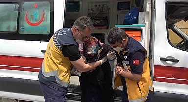 Oy kullanmaya ambulansla gittiler