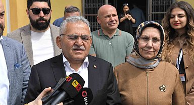 Oyunu kullanan Başkan Büyükkılıç: "Milletimizin iradesine saygı duyuyoruz"