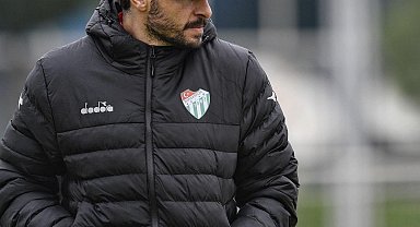 Özer Hurmacı 10 maçta 16 puan topladı