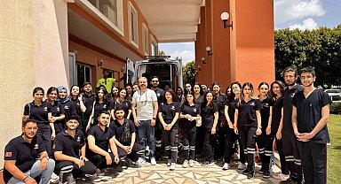 Paramedik öğrencilerine eğitim