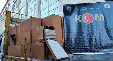 Polis, 2 milyon makaron ele geçirdi