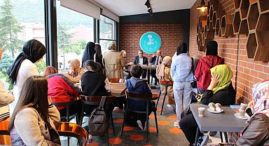 Prof. Dr. İbrahim Kavaz Akşehirli gençlerle buluştu