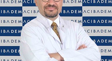 Prof. Dr. Sızmaz: "Gözünüzde uçuşmalar ya da ışık çakmaları varsa göz doktoruna başvurun"