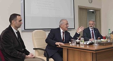 Rektör Çomaklı Hukuk, İktisadi ve İdari Bilimler İle Mimarlık ve Tasarım Fakültelerini ziyaret etti