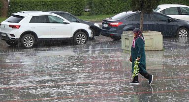 Samsun'a 44,6 kilo yağış düştü, sağanağın devam etmesi bekleniyor