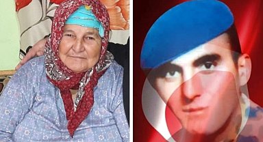 Şehit oğlunun yanına defnedildi