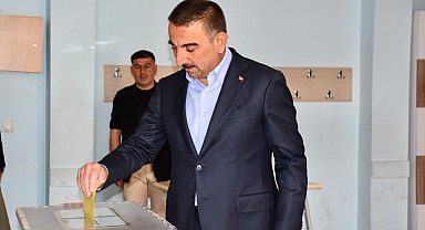 Siirt Valisi Hacıbektaşoğlu oyunu kullandı