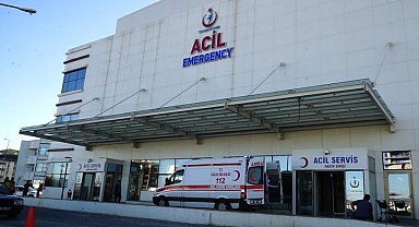 Silahla oynayan çocuk kuzenini vurdu