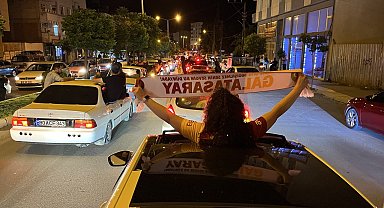 Sınırın sıfır noktasından şampiyonluk coşkuyla kutlandı