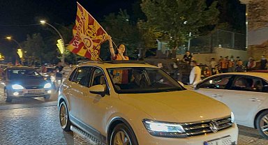 Siverek'te şampiyonluk kutlamasında gerginlik