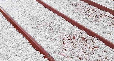 Sokaklar beyaza büründü