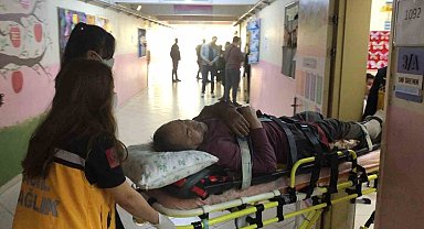 Tekirdağ'da diyaliz hastası seçmen sedye ile oy kullandı