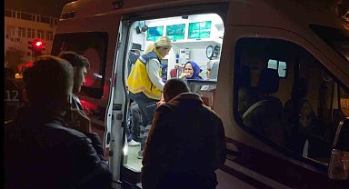 Trafik ışıklarında kaza: 4 yaralı