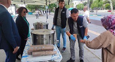 Türk Mutfağı Haftası'nda sokak sokak çorba dağıttılar