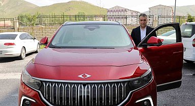 Türkiye'nin yerli ve milli aracı Bitlis'te tanıtıldı