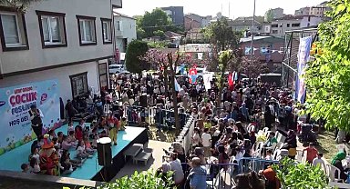 Ümraniye Çocuk Festivali'nde çocuklar doyasıya eğleniyor