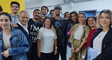 Ünlü oyuncu Kıvanç Tatlıtuğ oyunu kullandı