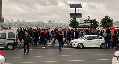 Üsküdar'da vatandaşlardan sevinç kutlamaları