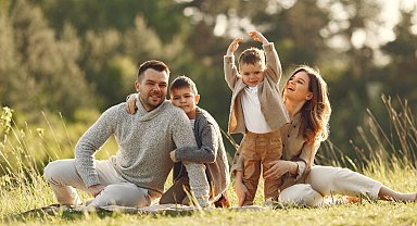 Uzmanından genç çiftlere öneri: 2 yıl sonra çocuk sahibi olun