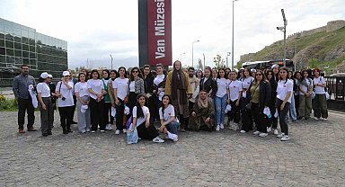 Van Büyükşehir Belediyesi öğrencileri bilim sergisiyle buluşturuyor