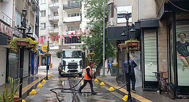 Yalova Belediyesi'nden cadde, sokak ve parklarda hummalı çalışma