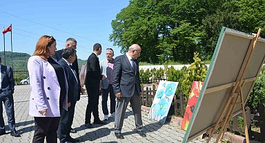 Yeteneklerini el sanatlarıyla taçlandırdılar