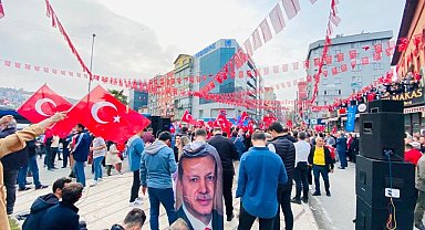 Zonguldak'ta Cumhur İttfiakı kutlamalara başladı