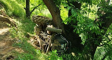 16 yaşındaki çocuk, ilaçlama yapmak için kullandığı traktörün altında can verdi