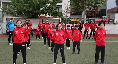 22 bin nüfuslu ilçede karate yapan 150 kişiden, 13'ü milli takıma seçildi
