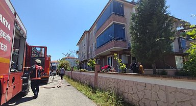 3 katlı binanın zemin katında yangın çıktı, bir kişi dumandan etkilendi