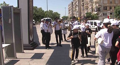 3'üncüsü gerçekleştirilen Kartal Kitap Fuarı kapılarını açtı