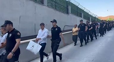 'Kukla' operasyonunun Mersin ayağında 11 tutuklama