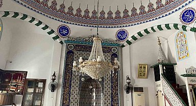 400 yıllık Sanki Yedim Cami hikayesiyle ders veriyor