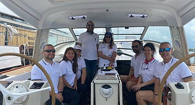 6 yelkenci rekor denemesi için Hopa limanından start aldı