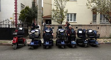 8 ay yürüyemedi, sağlığına kavuşunca engellileri unutmadı