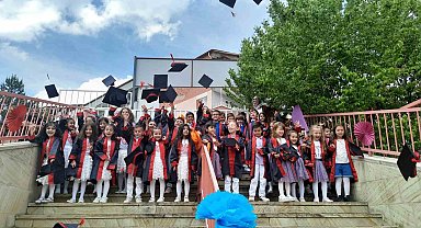 85. Yıl Zübeyde Hanım Anaokulunda yılsonu heyecanı