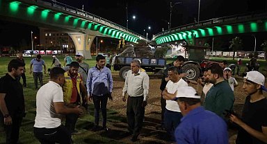 Abide Kavşağında çimlendirme çalışması