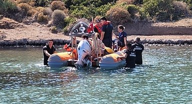 Adada yaralanan vatandaş, botla limana getirildi