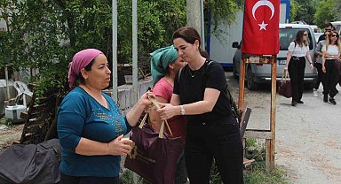 Adanalı kadın sanayiciler, kadın depremzedelerle bir araya geldi