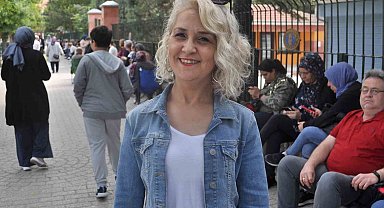 Adaylar YKS'de veliler dışarda ter döktü