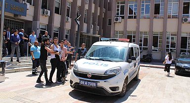 Adliye'de bıçaklı kavga: 1 ağır yaralı