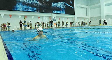 Adnan Menderes Yüzme Havuzuna yoğun ilgi