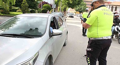 Afyonkarahisar polisinden 'Huzur-3' denetimi