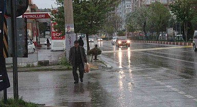 Afyonkarahisar'da 1929'dan bu yana en çok yağış alınan mayıs ayını yaşadı
