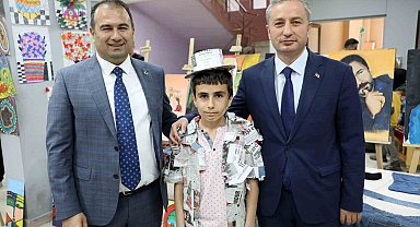 Ağrı'da "Sıfır Atık Geri Dönüşüm Sergisi" açıldı