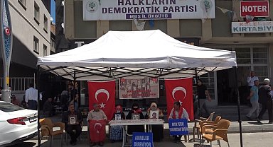 Ailelerin evlat nöbeti devam ediyor