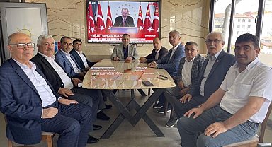 AK Parti İl Başkanı Yıldırım, İl Genel Meclis üyeleriyle bir araya geldi