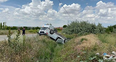 Aksaray'da otomobil takla attı: 2 yaralı