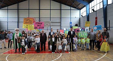 Akyazı'da çocuklar çevre bilincini eğlenerek öğrendi