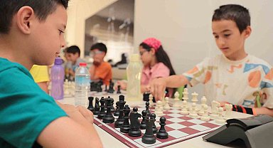 Aliağa'da yaz dönemi satranç kurs kayıtları başlıyor